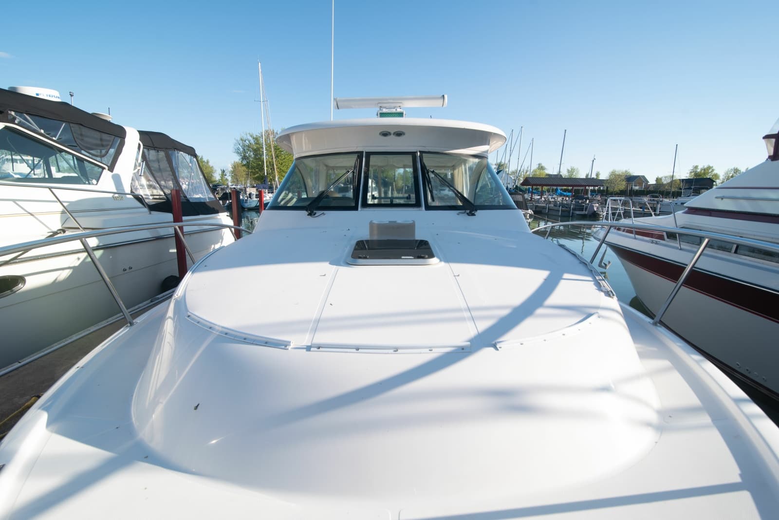 2015 Pursuit 345 Offshore 34