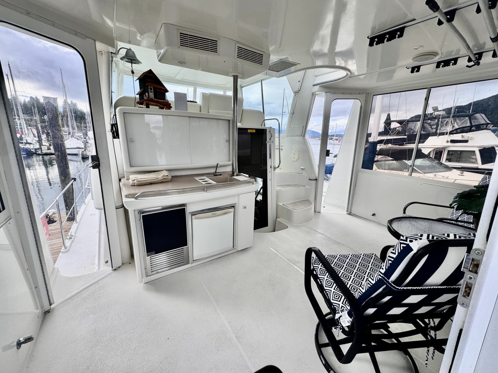 1997 Carver 500 Cockpit Motor Yacht 50
