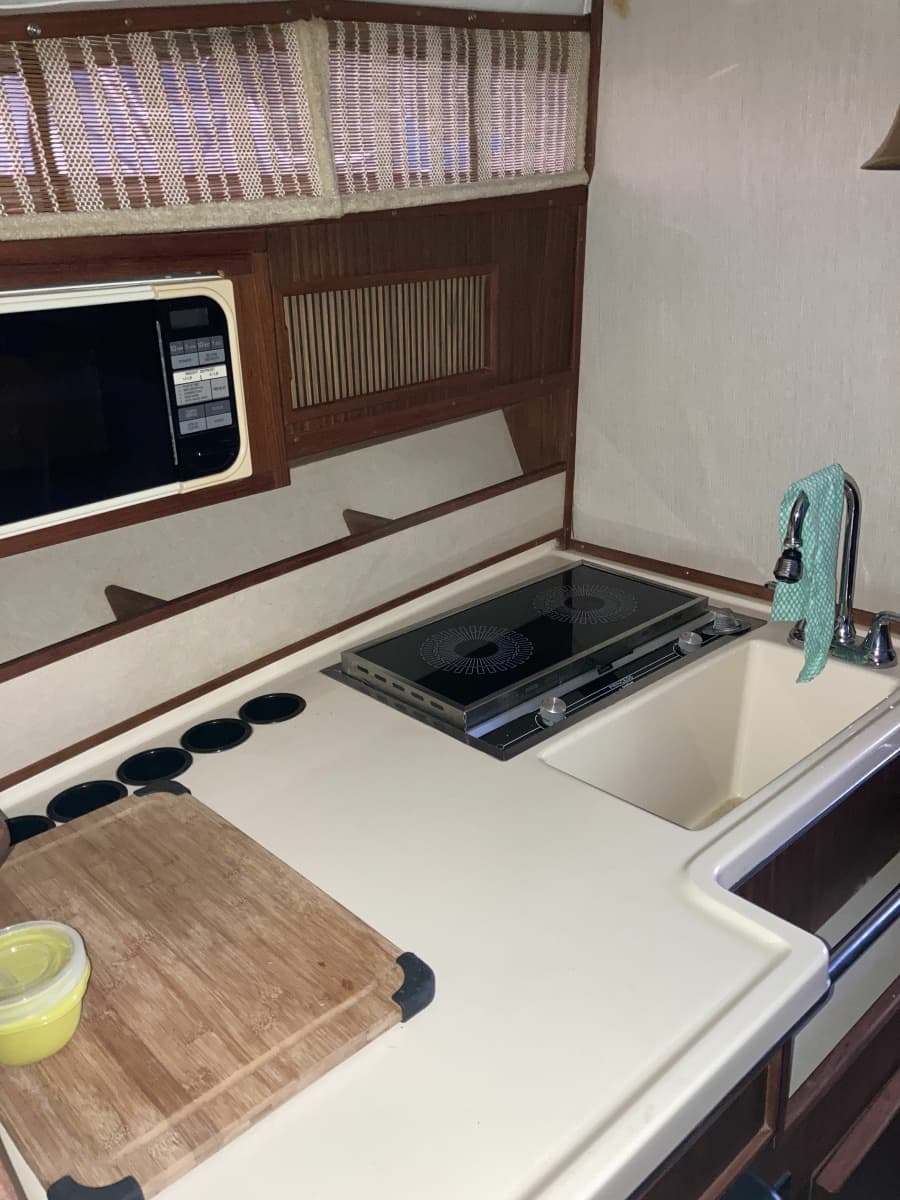 1986 Sea Ray 300 Weekender 30