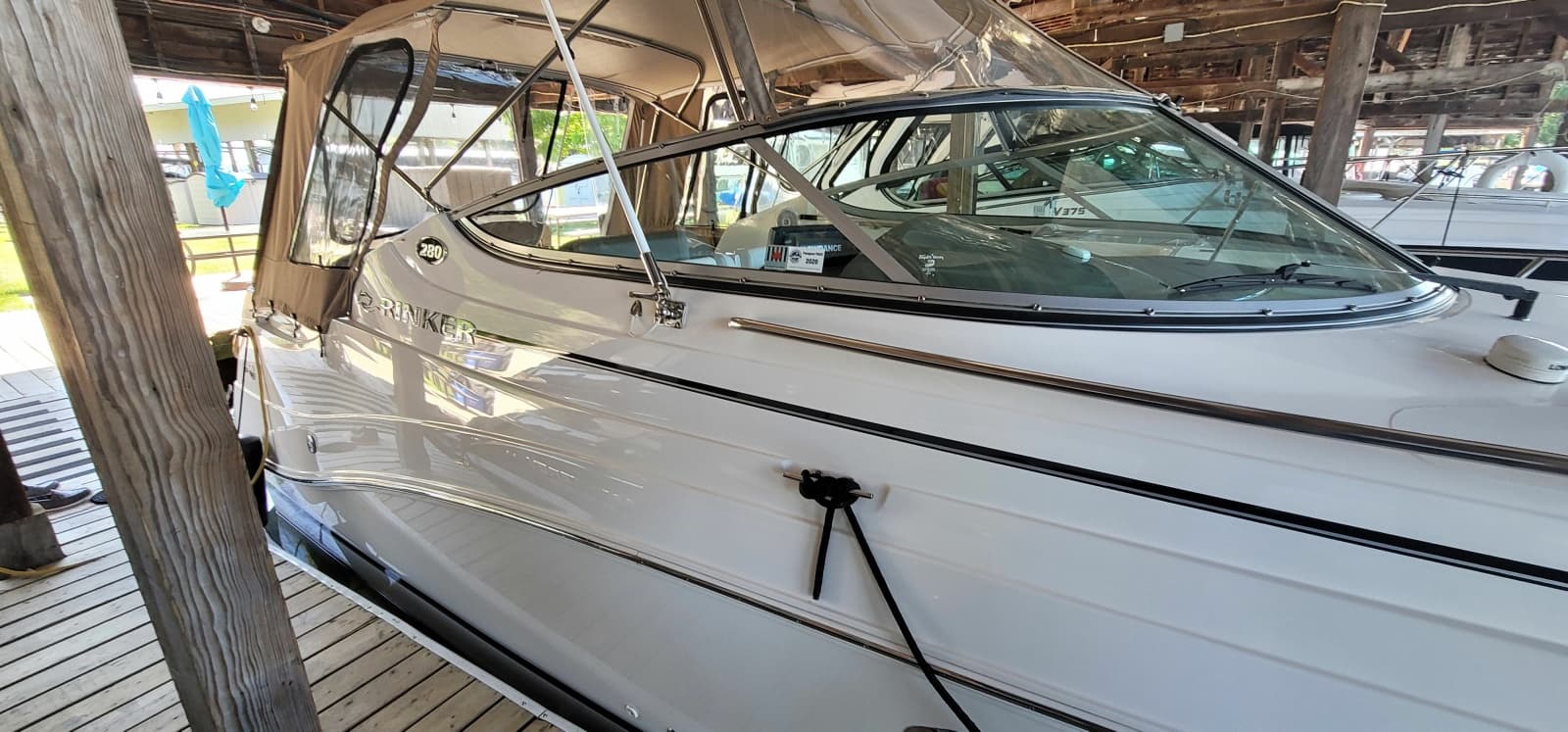 2009 Rinker 280 EC 28