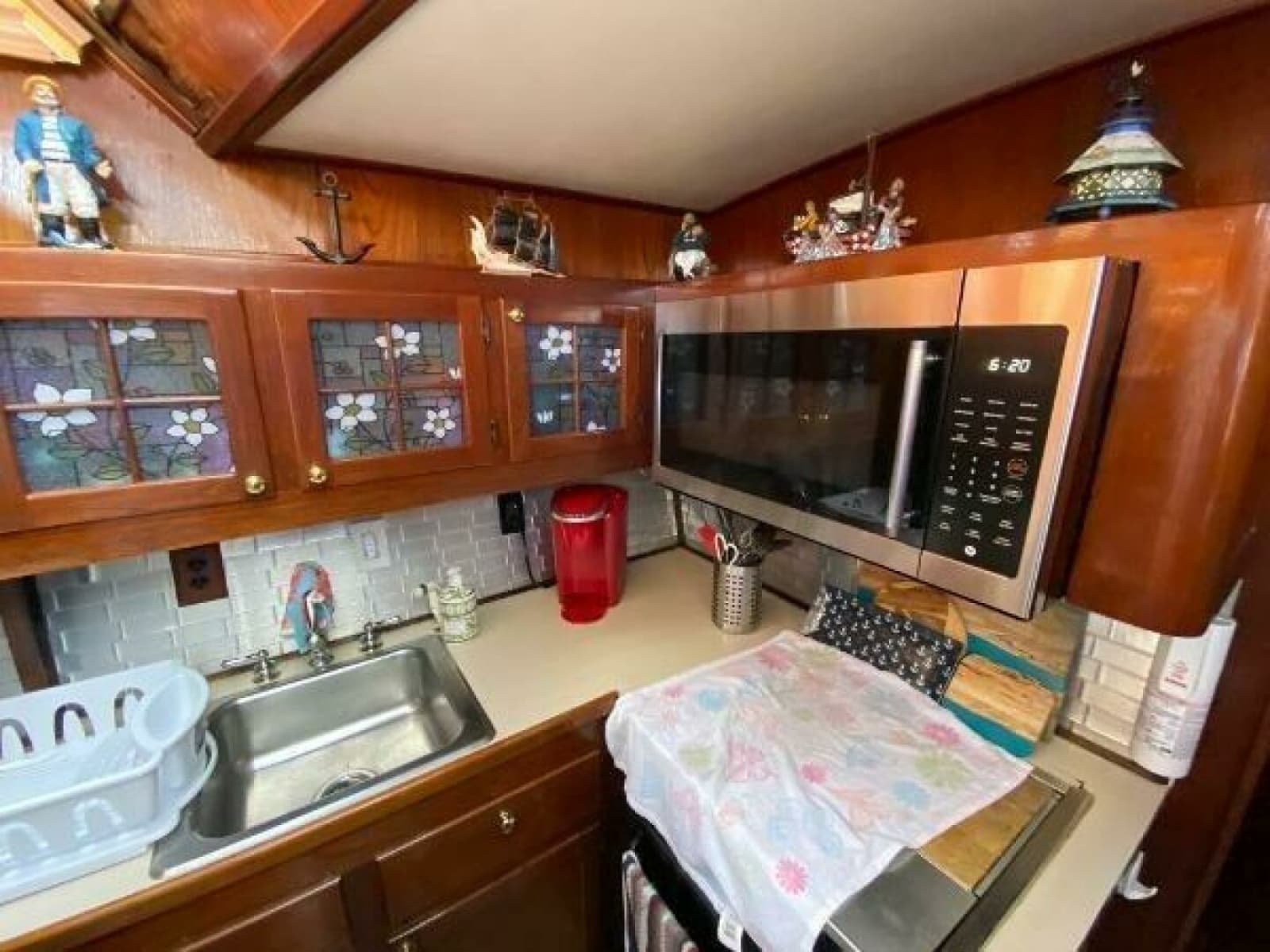 1984 Burns Craft 48 MY 48