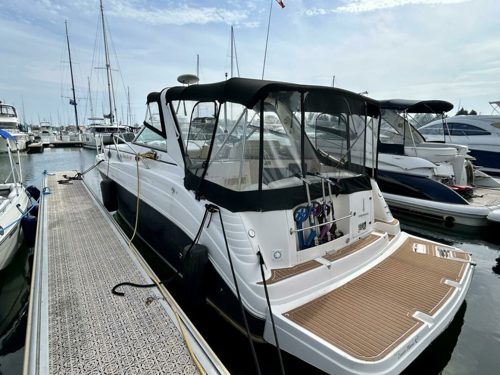 2005 Rinker 342 Fiesta Vee 34