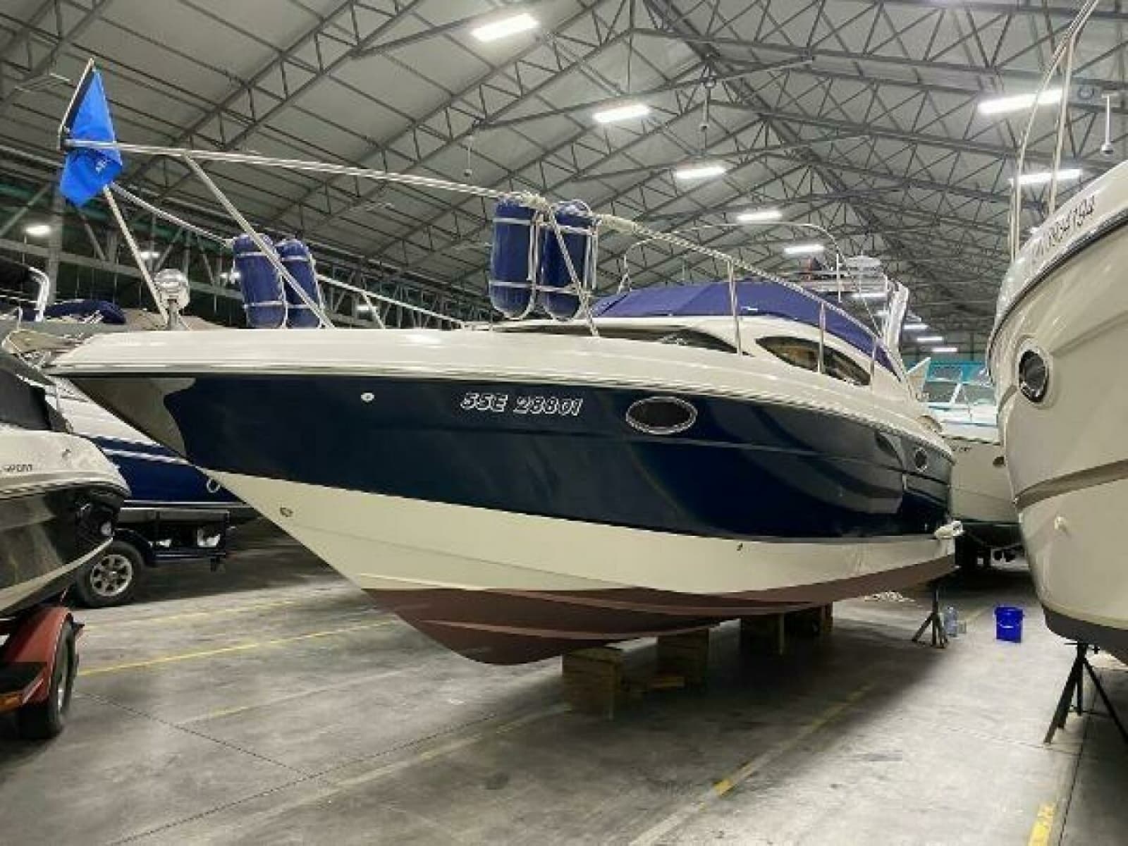 2005 Regal 3060 Window Express 30