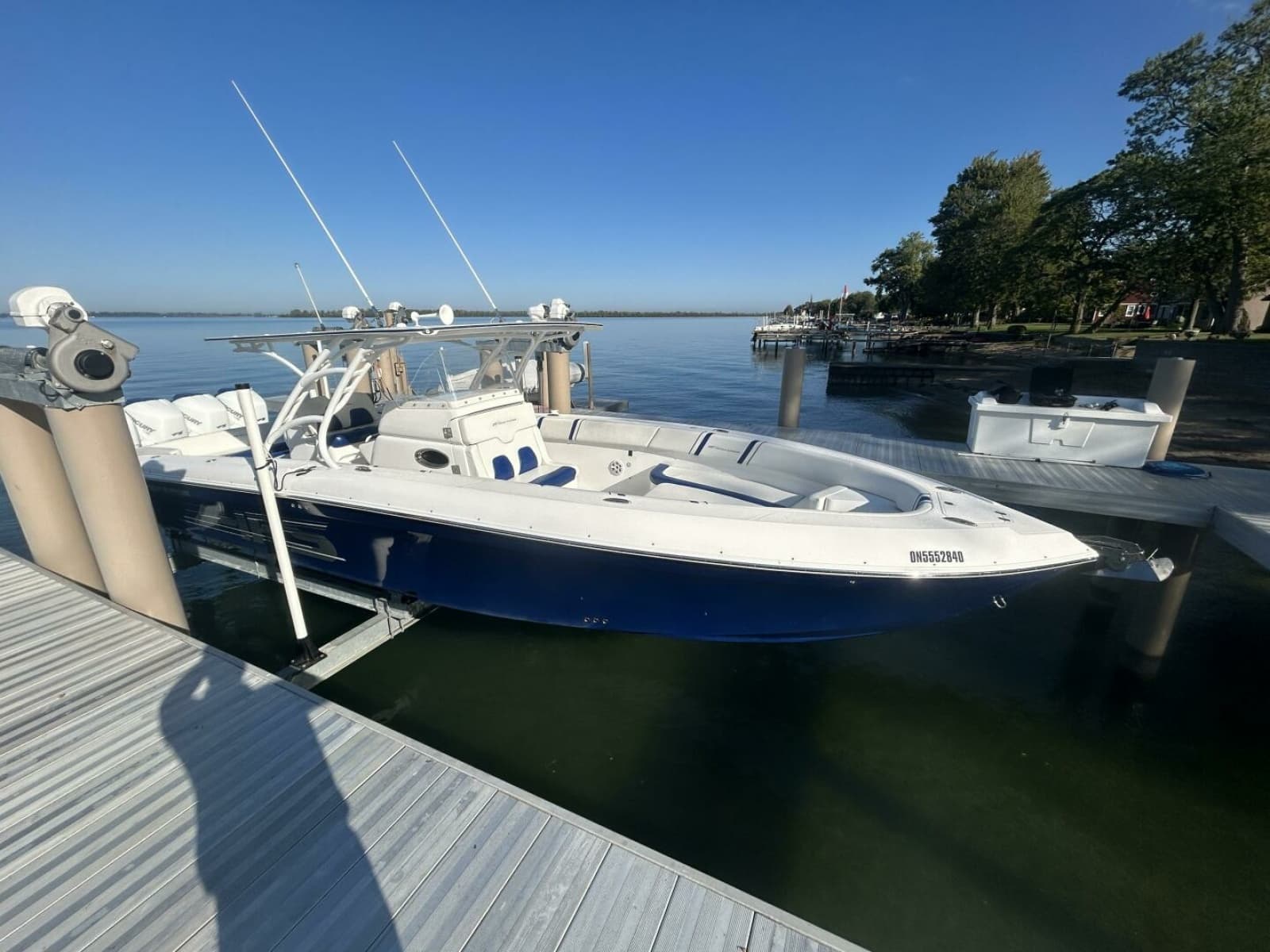 2016 Midnight Express 37 Open 37