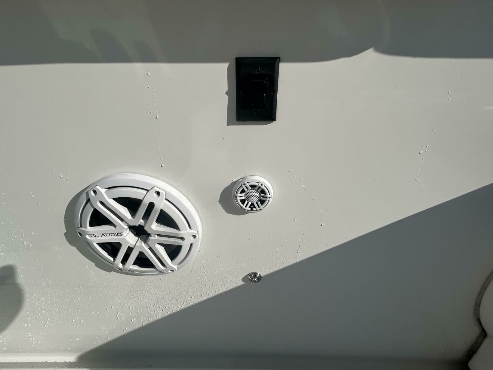2016 Midnight Express 37 Open 37