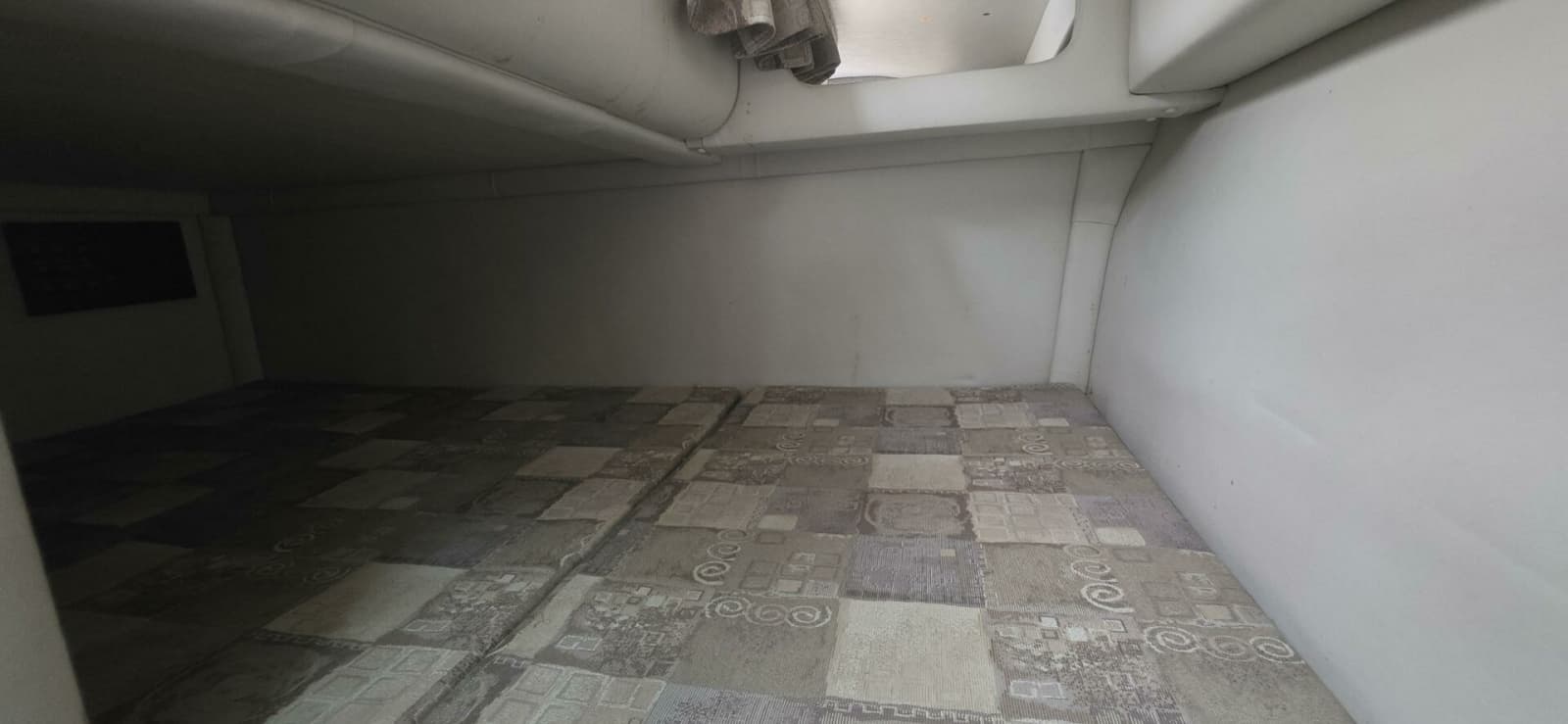 2005 Crownline 250CR 25