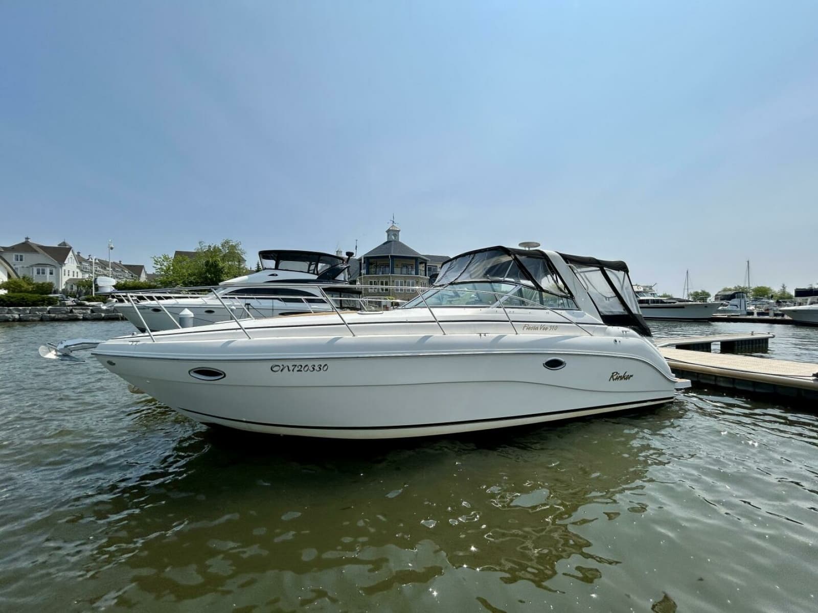 2003 Rinker 310 Fiesta Vee
