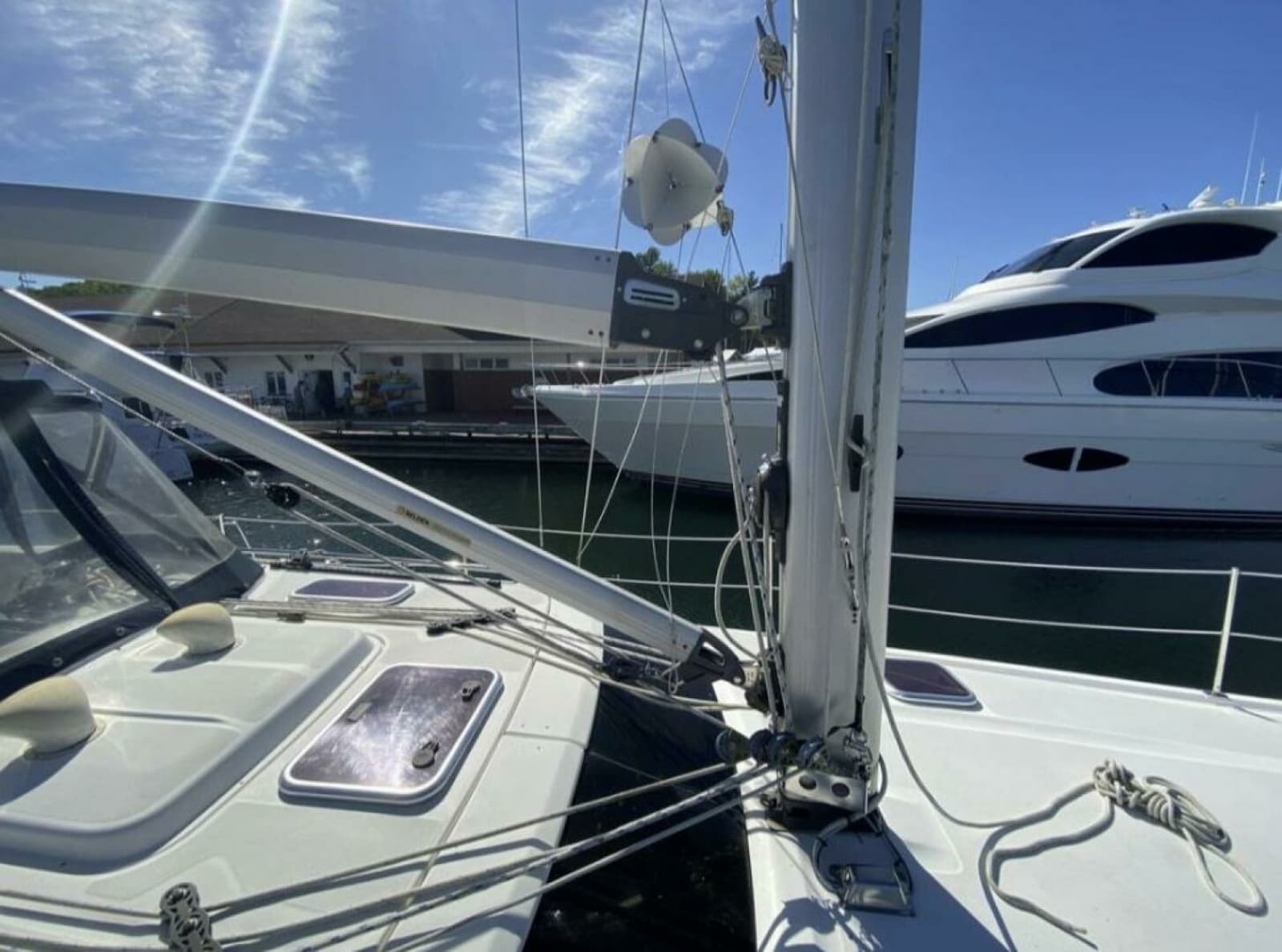 2006 Hunter 45 Center Cockpit 45