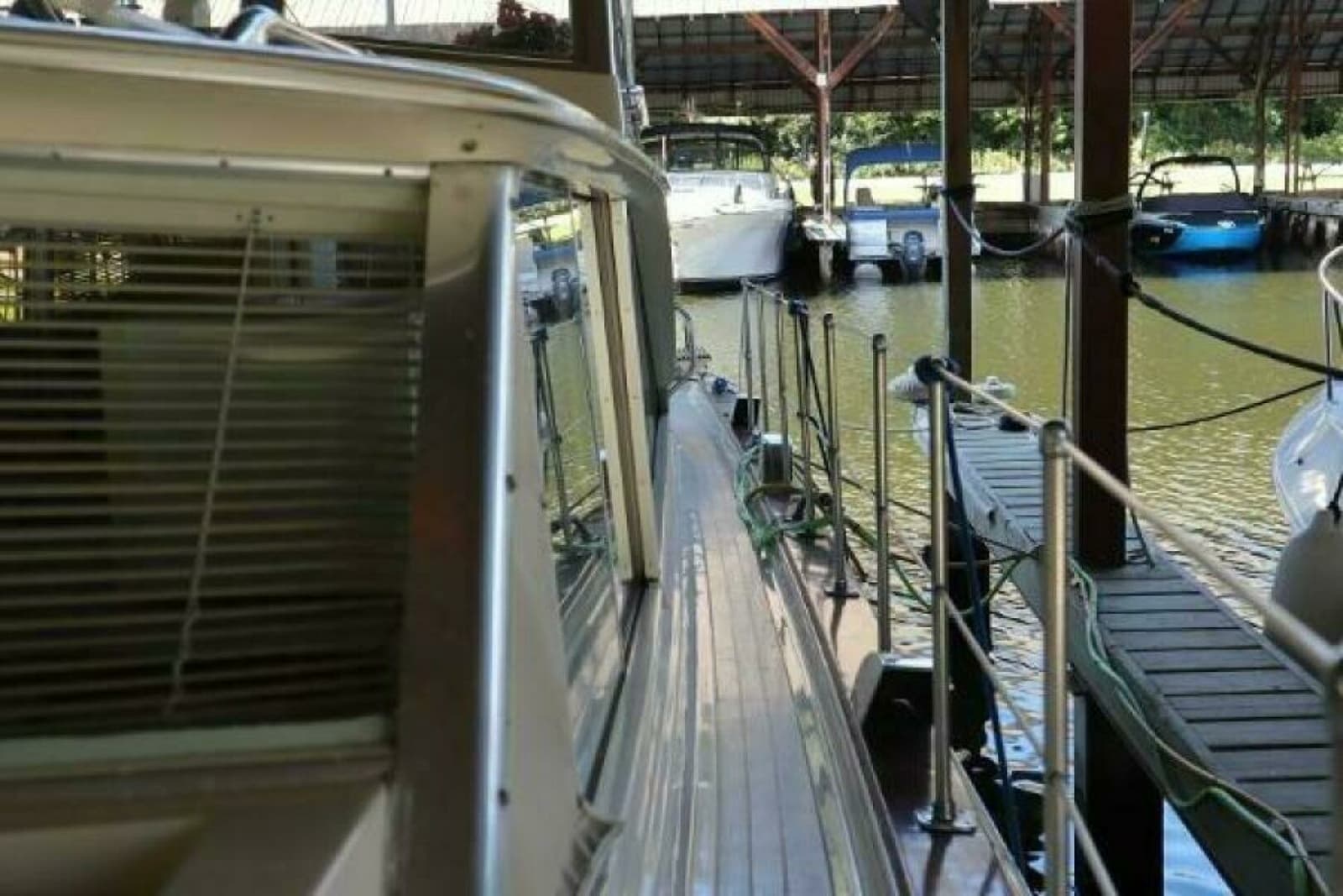 1970 Chris-Craft 42 Commander 42