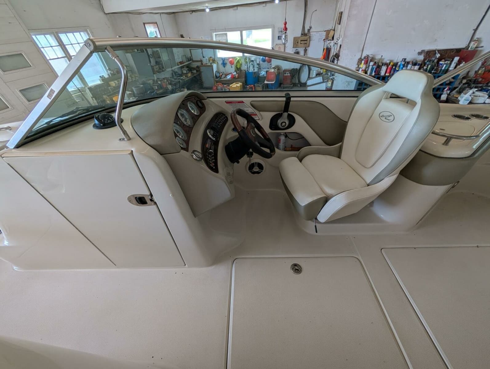 2007 Sea Ray 240 Sundeck 24