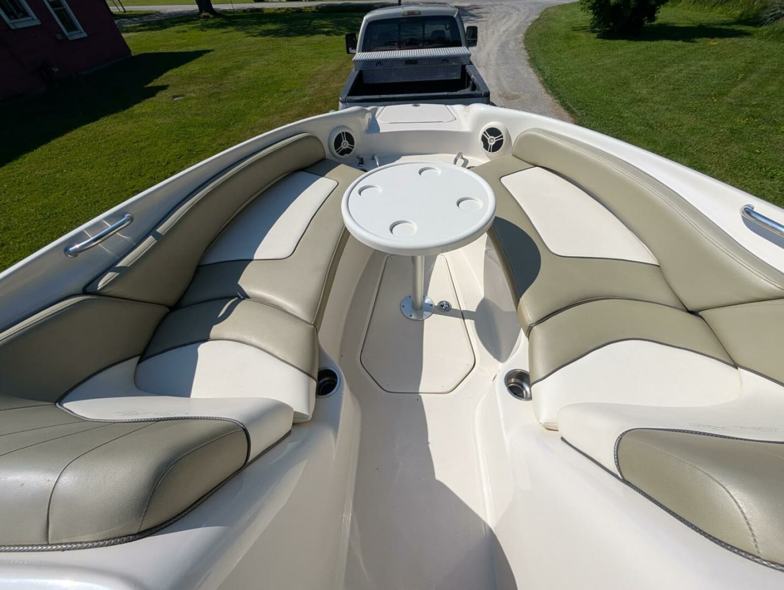 2007 Sea Ray 240 Sundeck 24