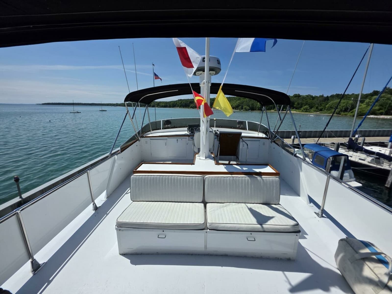 1976 Chris-Craft Roamer 60 60