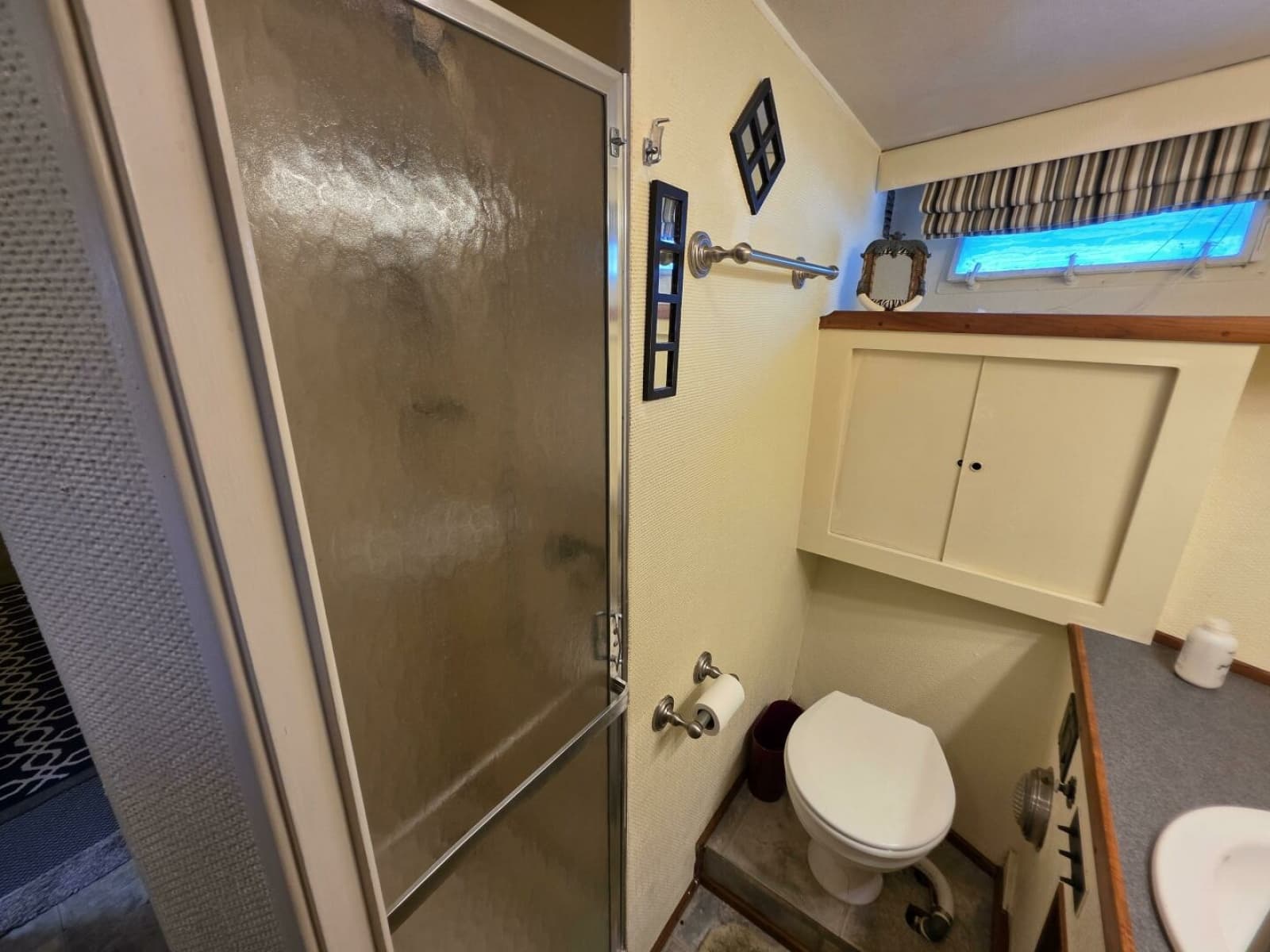 1976 Chris-Craft Roamer 60 60