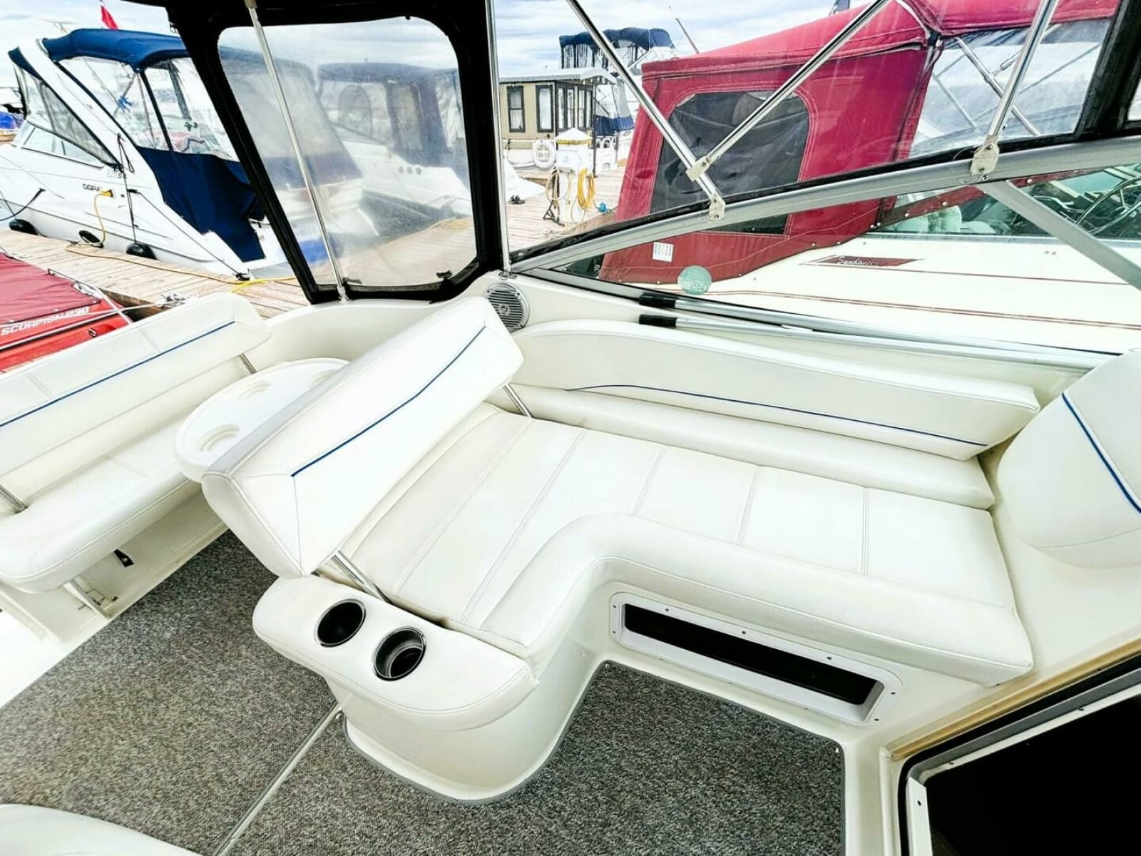 2008 Bayliner 245 SB 24