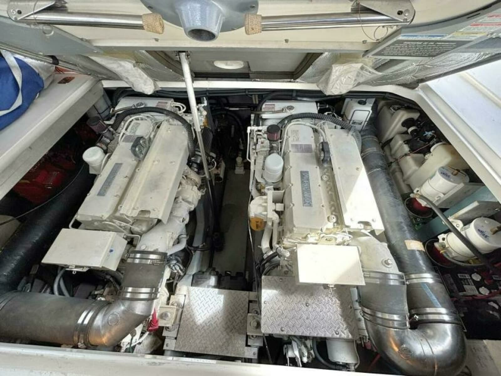 2000 Sea Ray 410 SUNDANCER 41