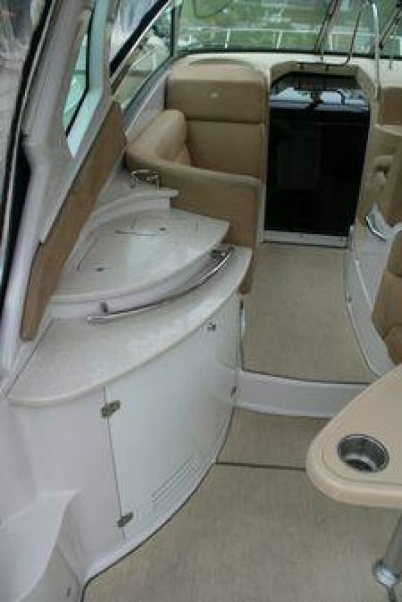 2011 Four Winns V335 33