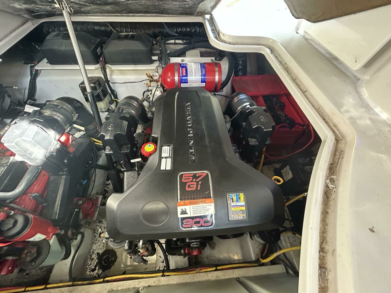 2011 Four Winns V335 33