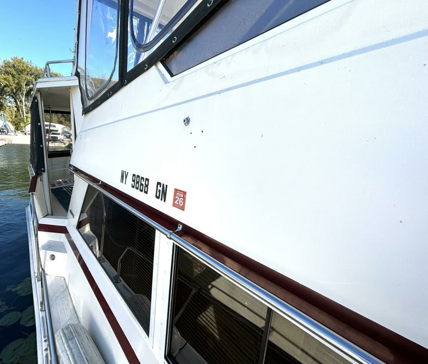 1987 Viking Motor Yacht 44