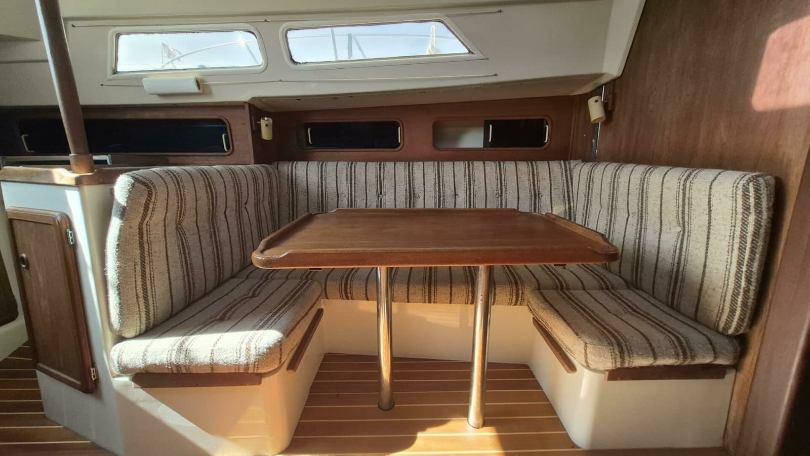 1984 Mirage Yachts 35 35