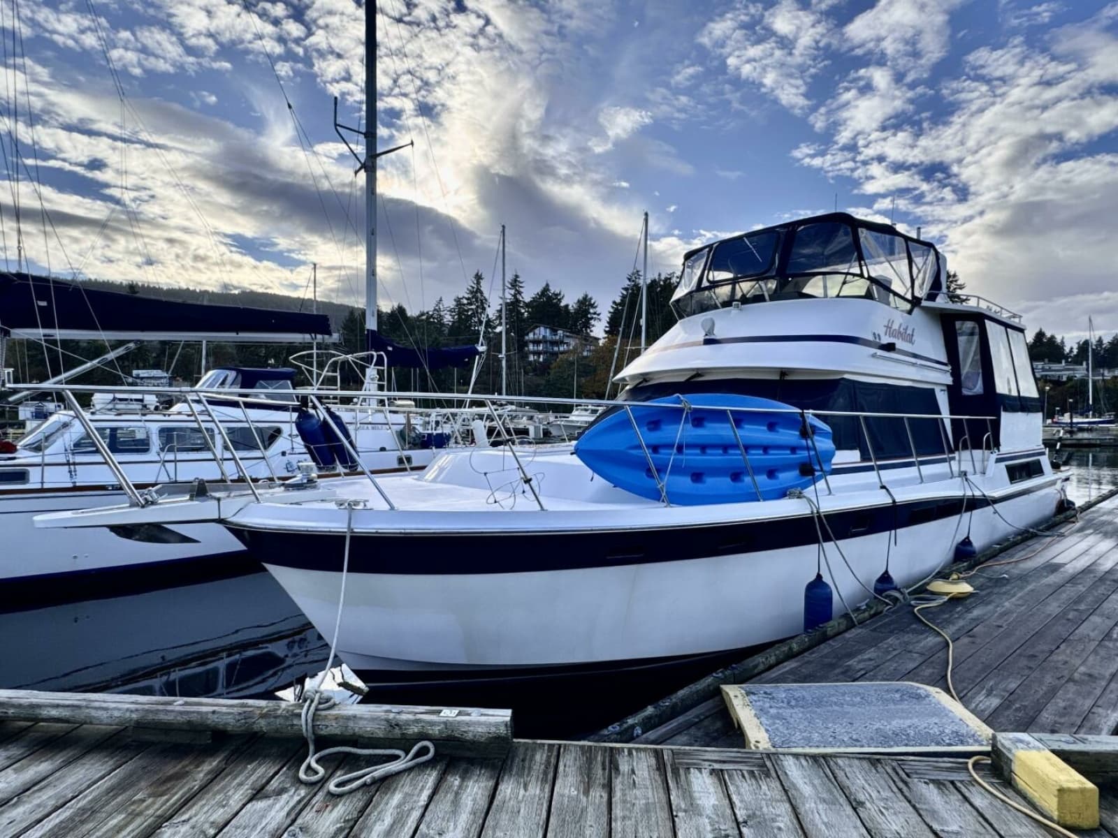 1997 Camargue Yachtfisher