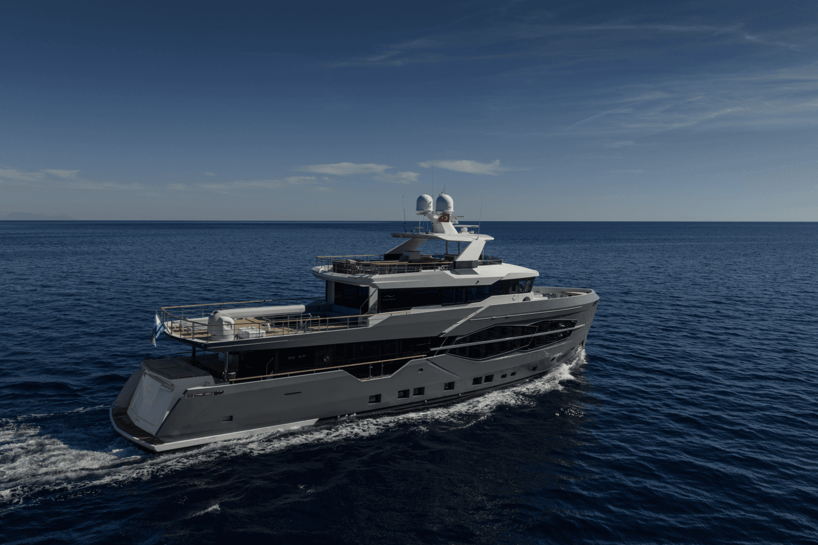 2019 Numarine 32XP