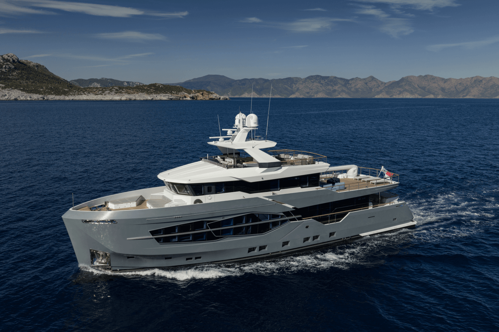 2019 Numarine 32XP