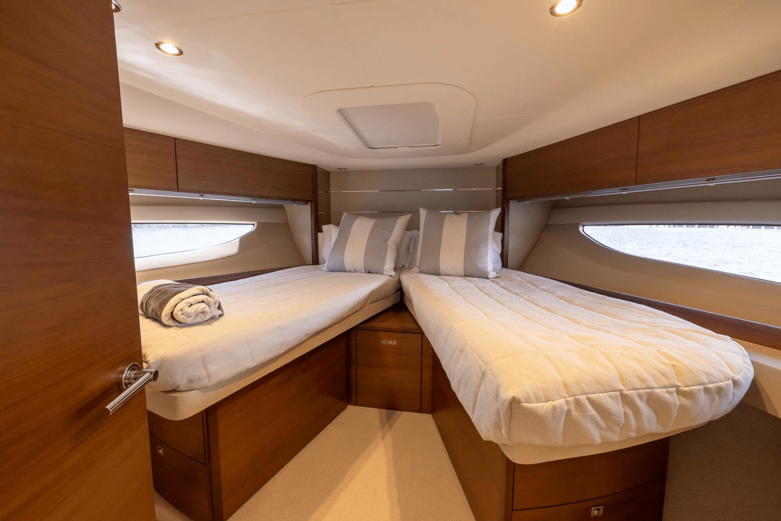 2020 Princess V50