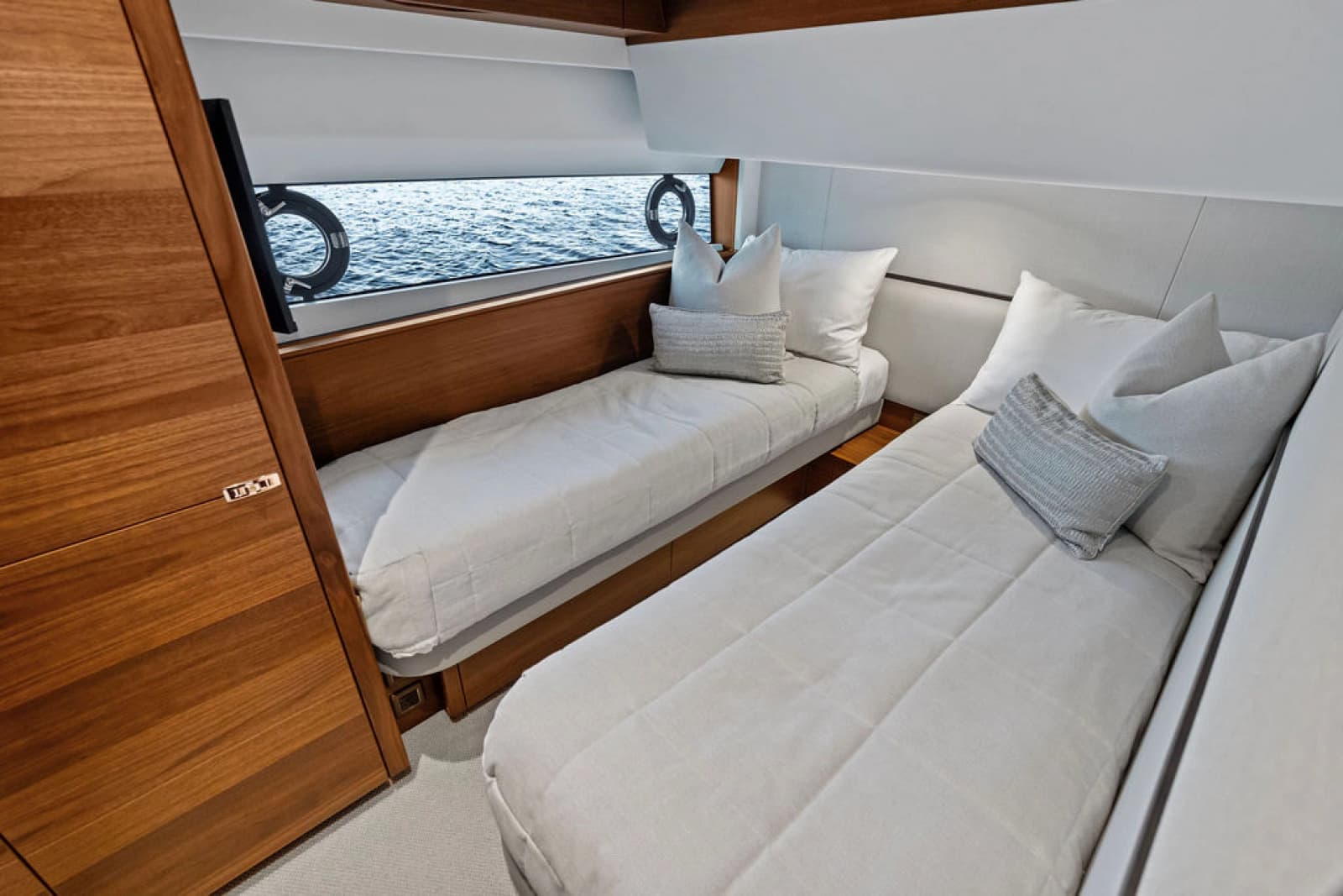 2025 Princess F65