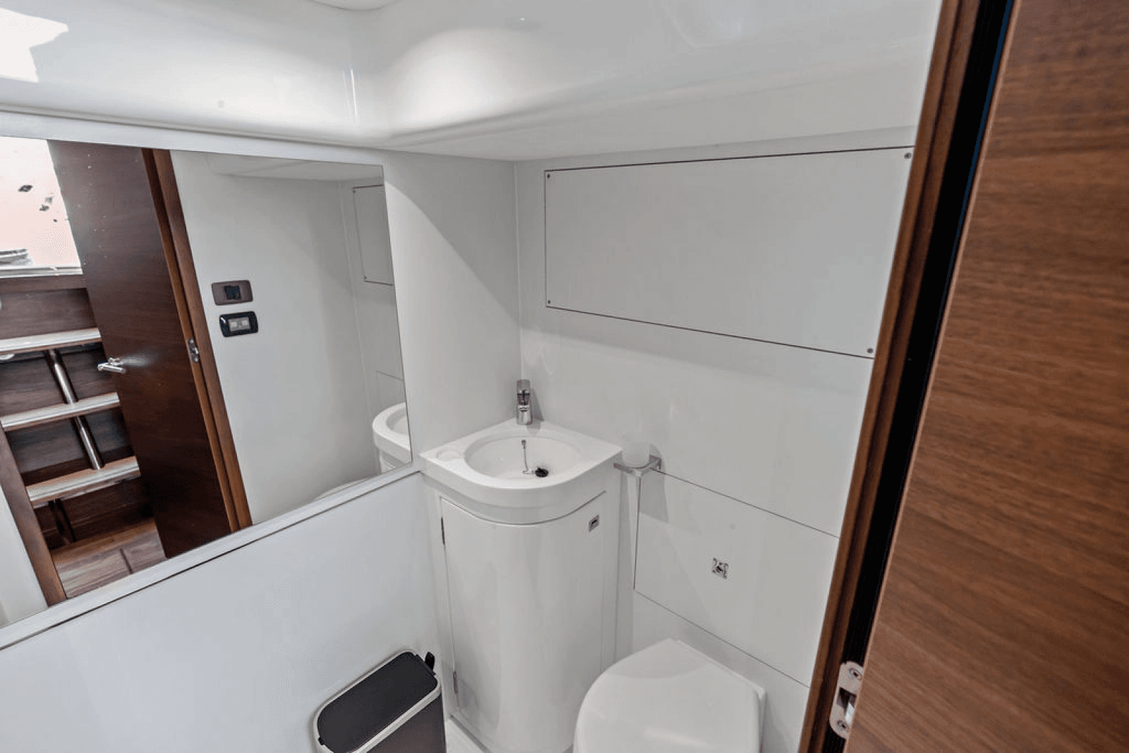 2025 Princess F65