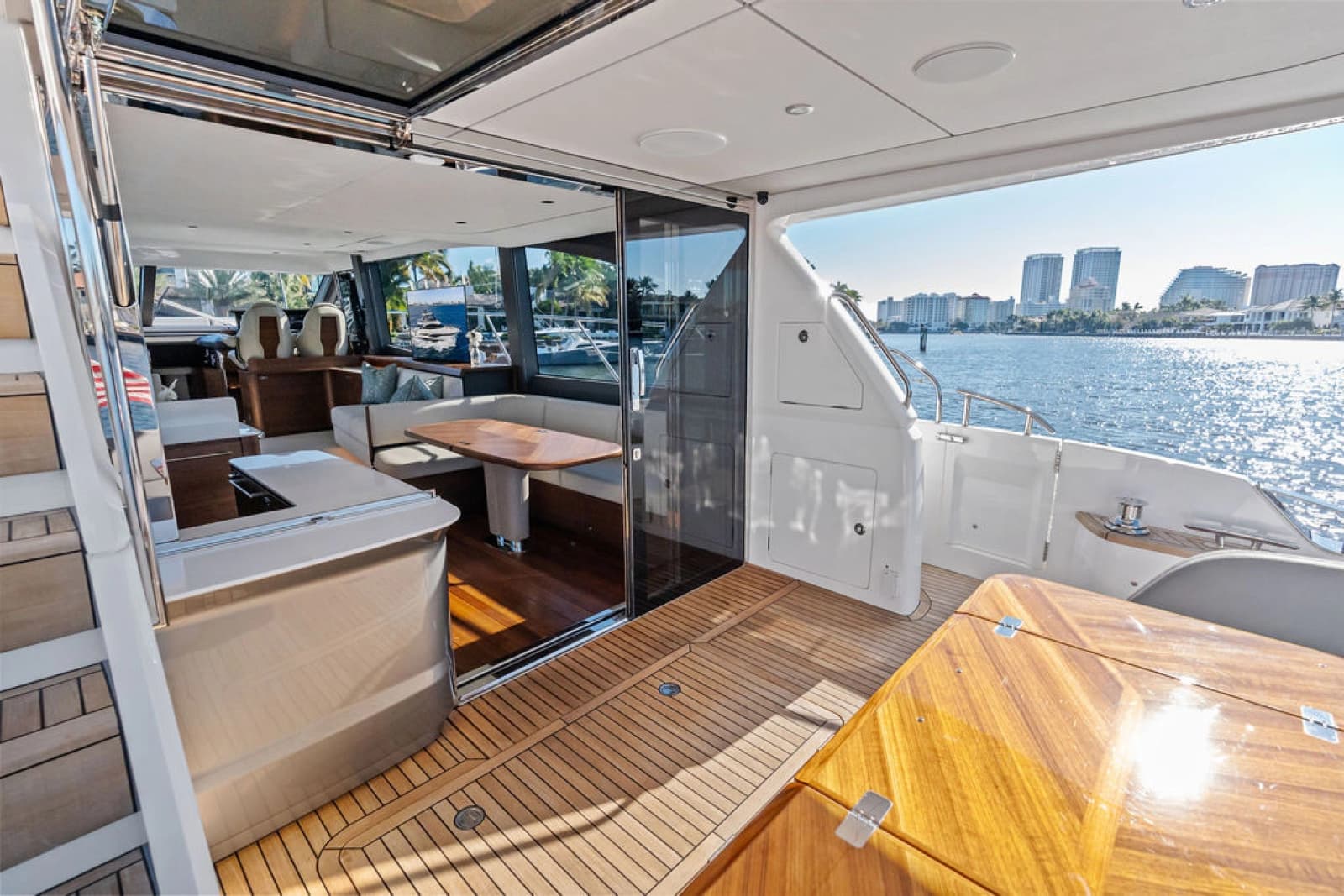 2025 Princess F65