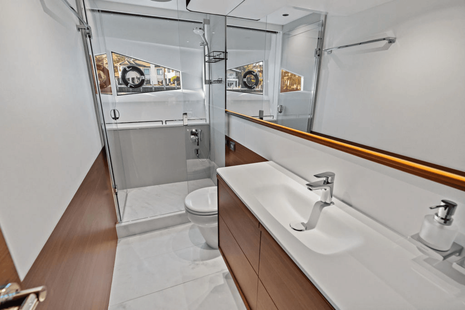 2025 Princess F65