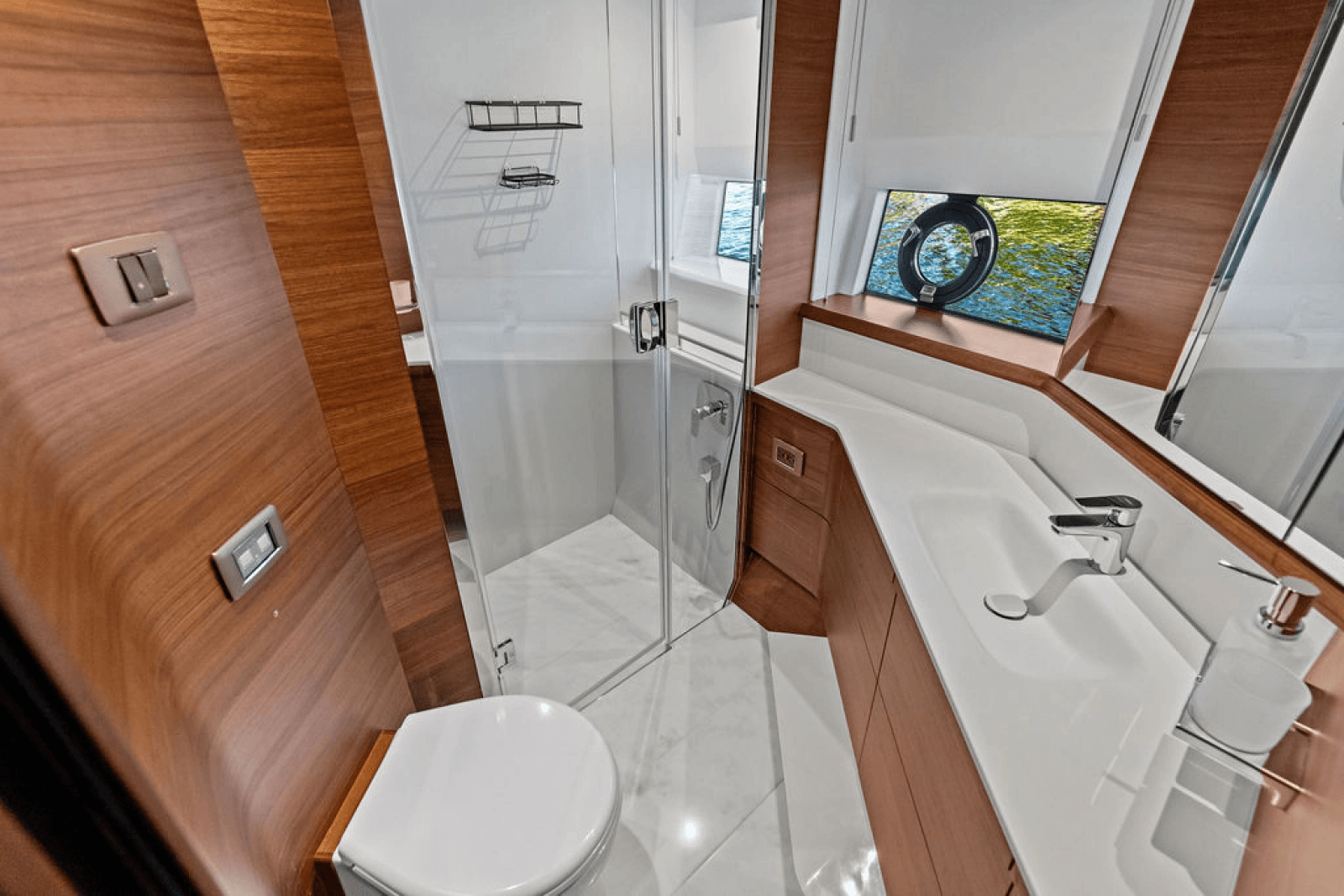 2025 Princess F65
