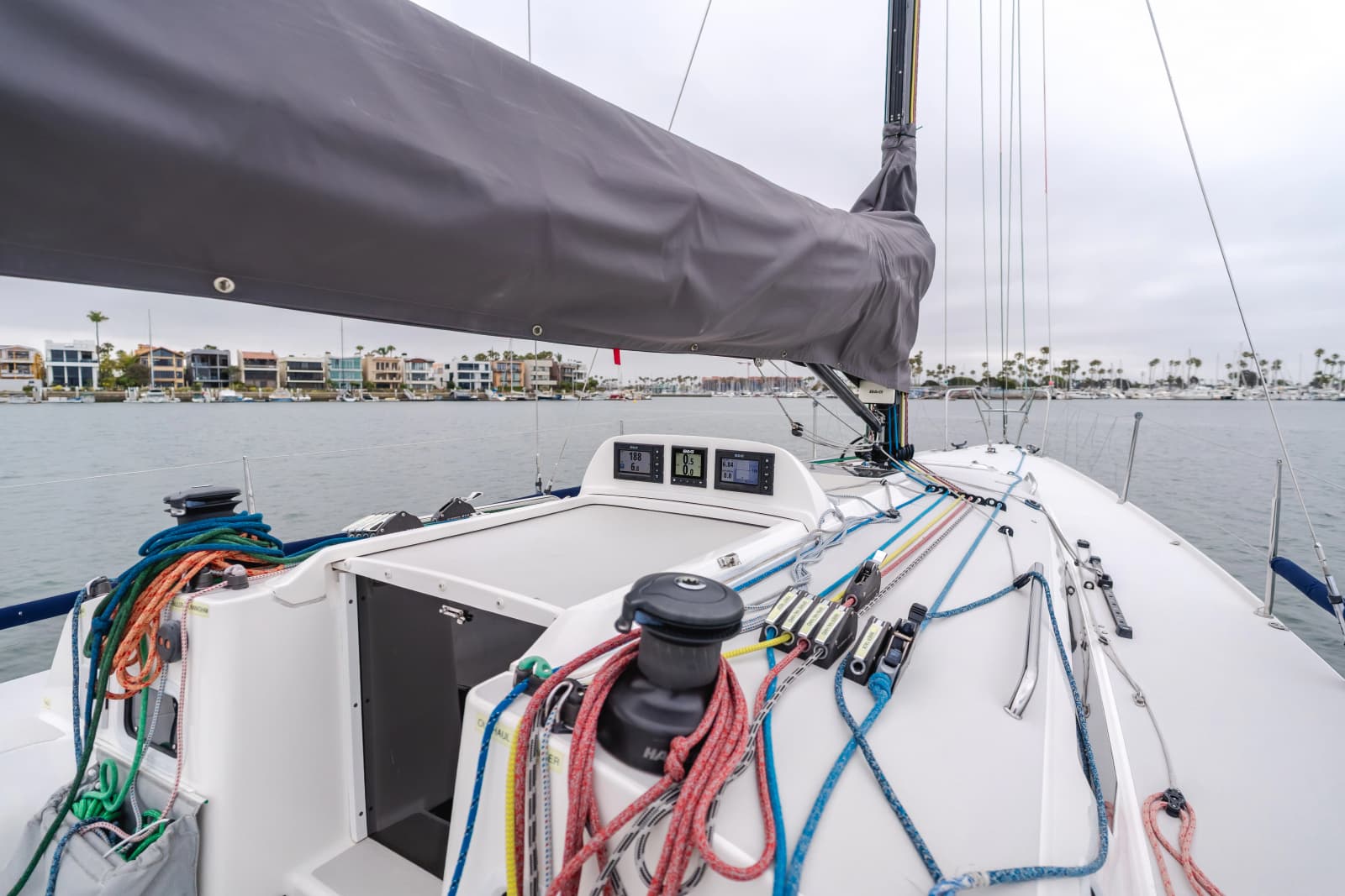2019 J Boats J/121