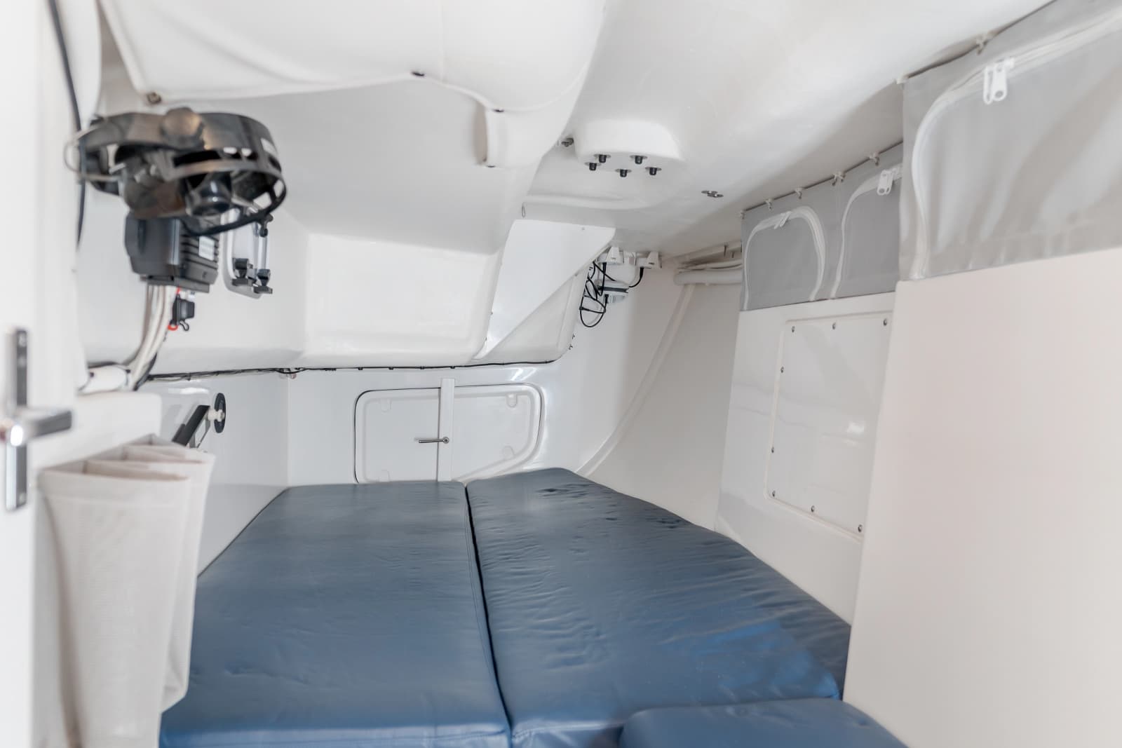 2019 J Boats J/121