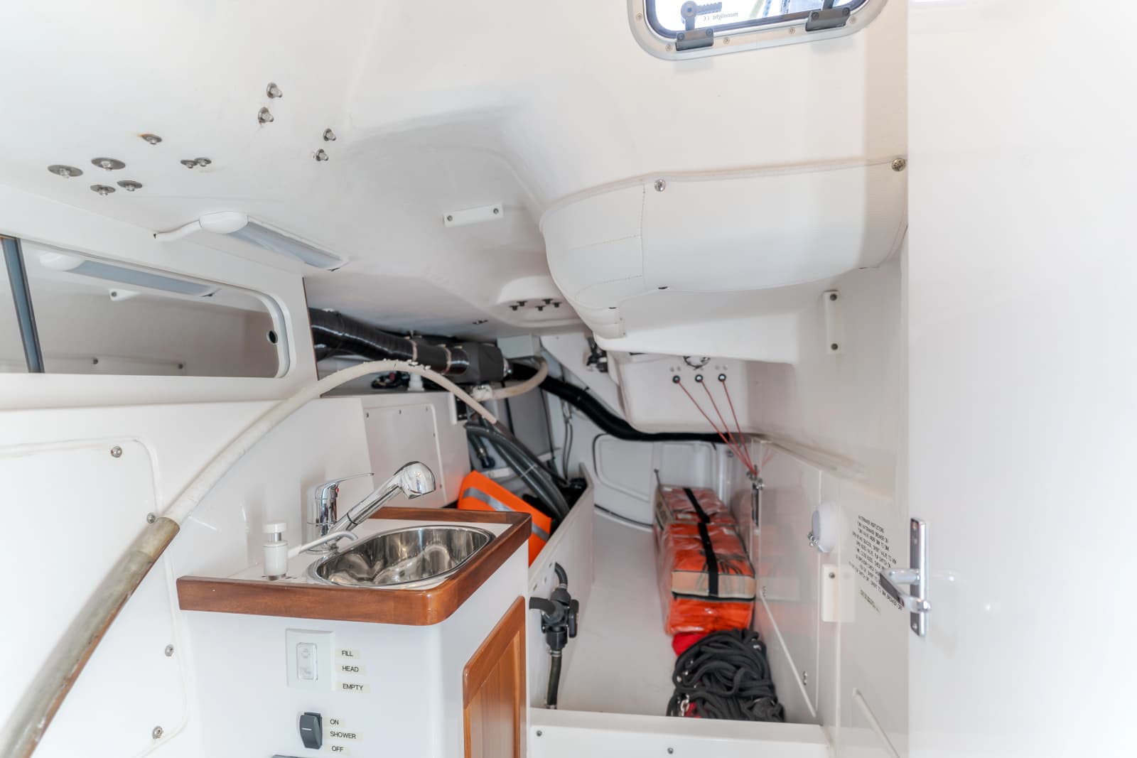 2019 J Boats J/121