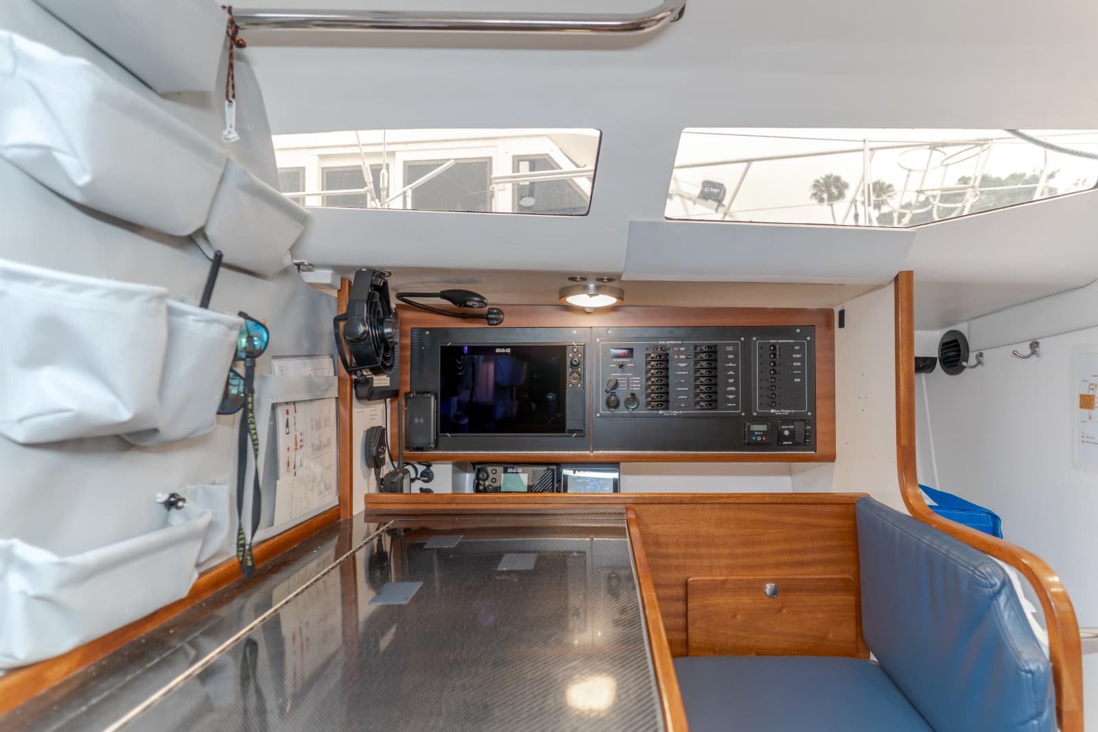2019 J Boats J/121