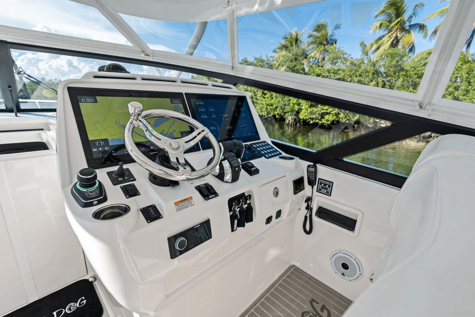 2022 Intrepid 438 Evolution