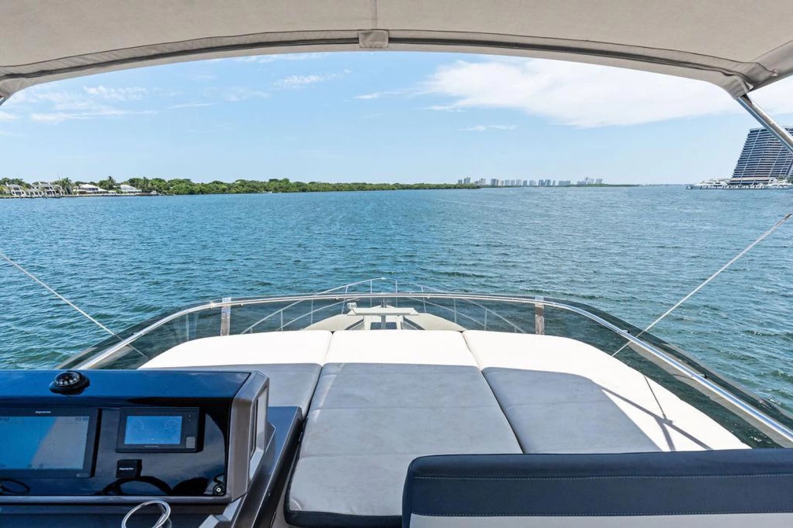 2019 Galeon 500 Fly