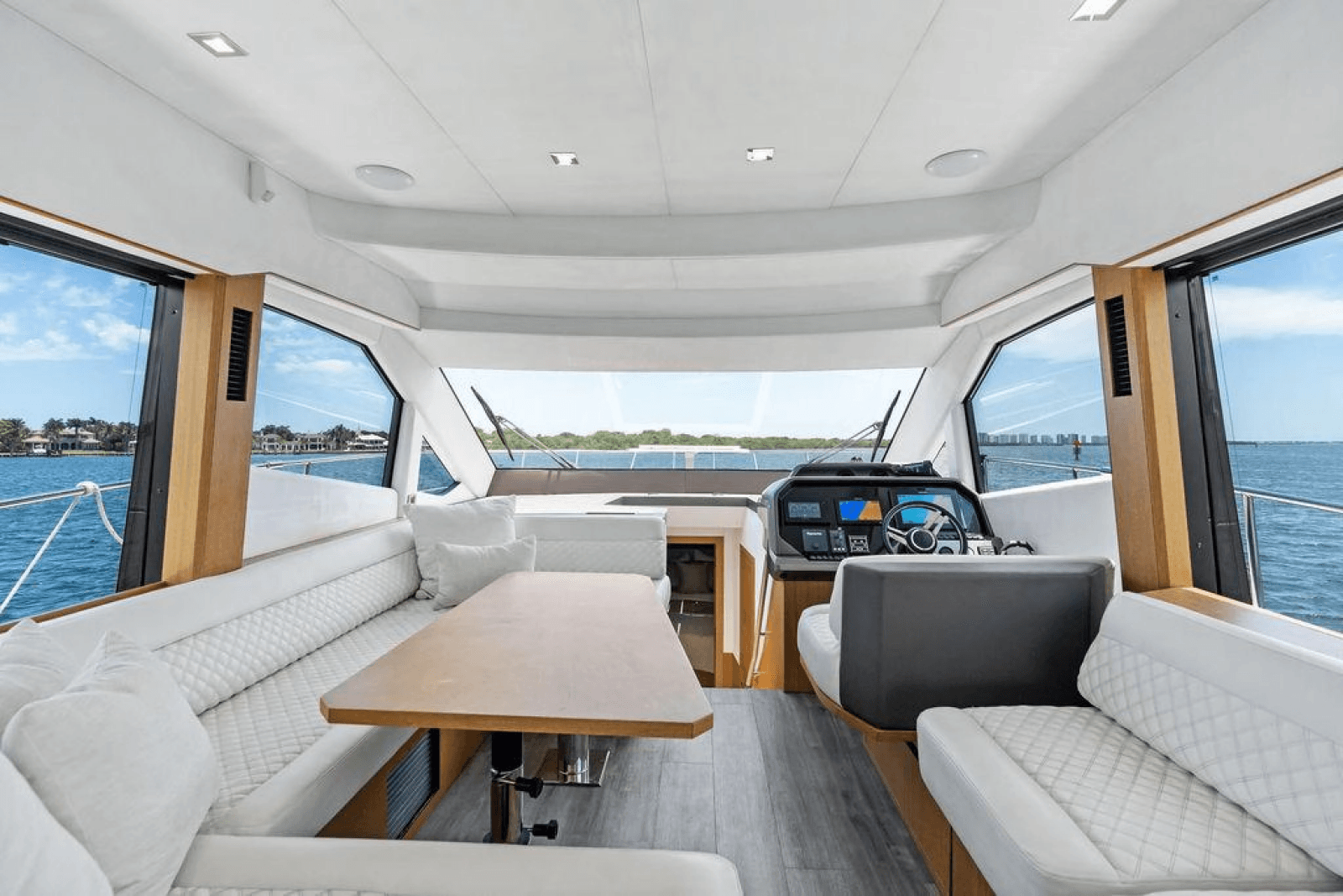 2019 Galeon 500 Fly