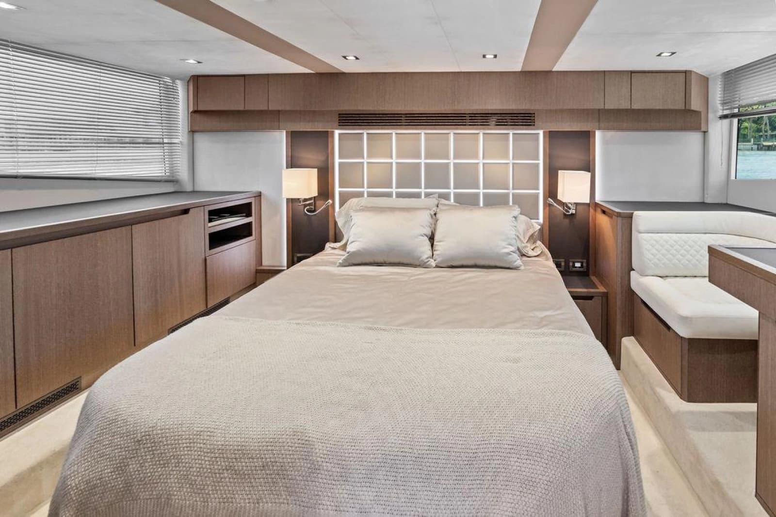 2019 Galeon 500 Fly