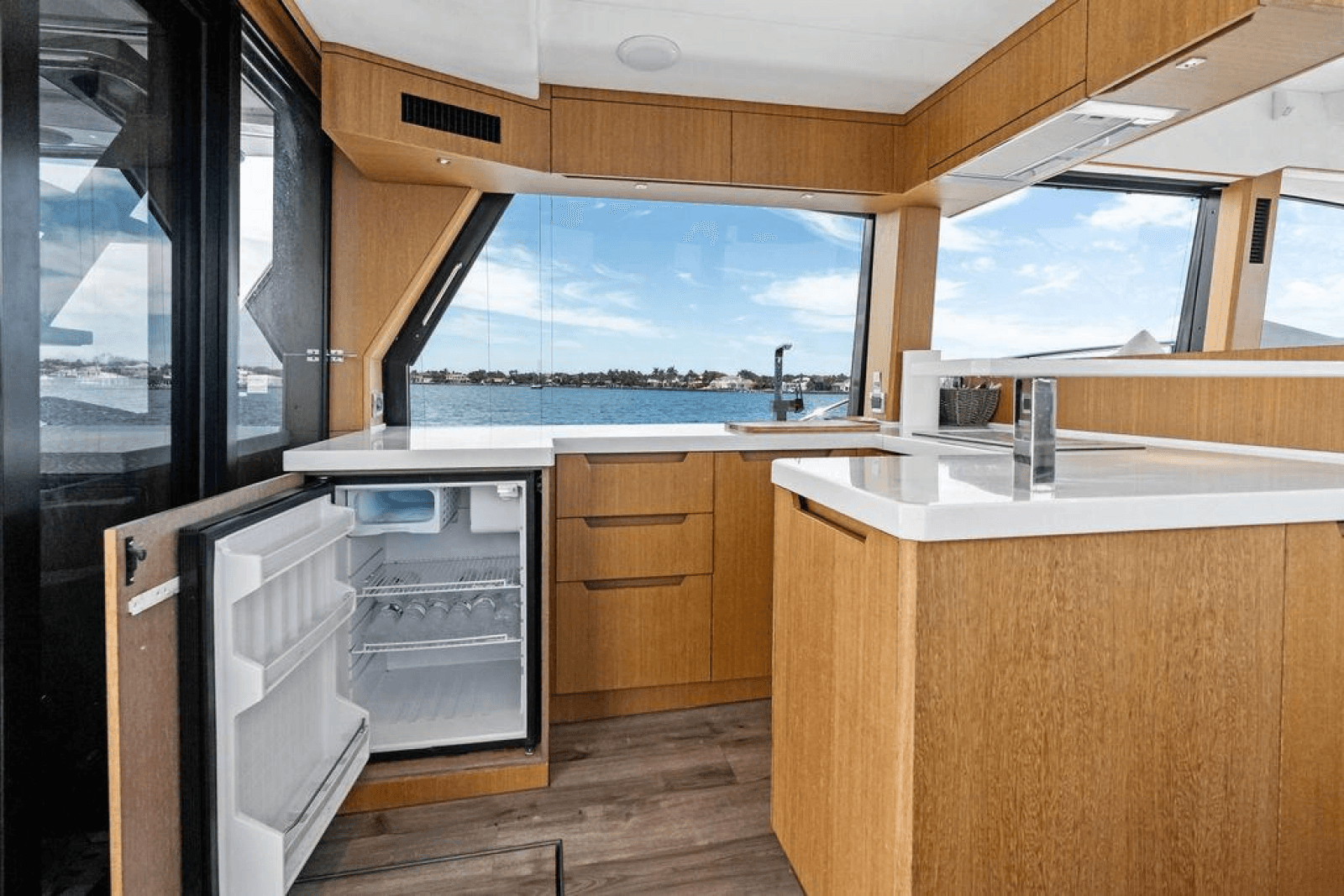 2019 Galeon 500 Fly