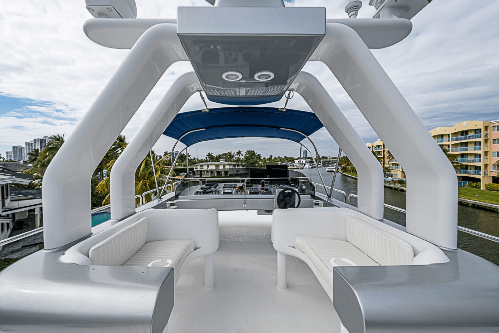 1994 Benetti Trideck