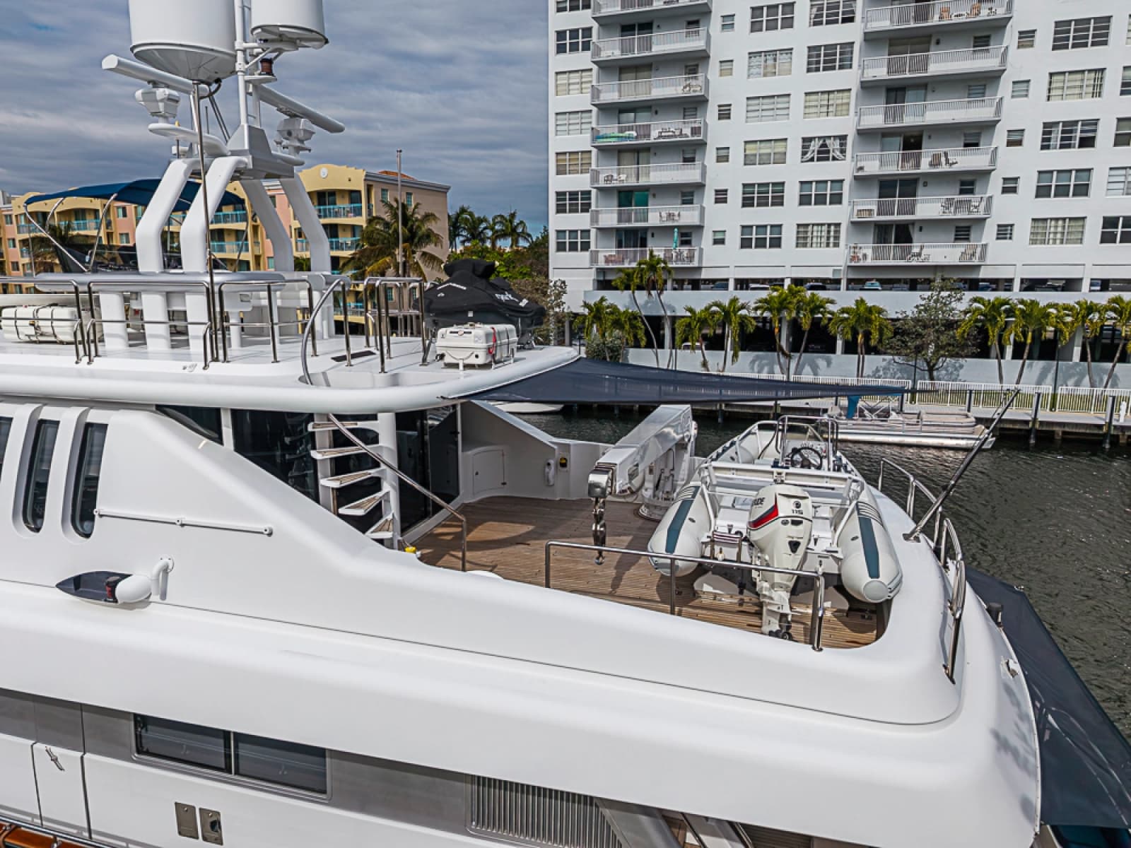 1994 Benetti Trideck