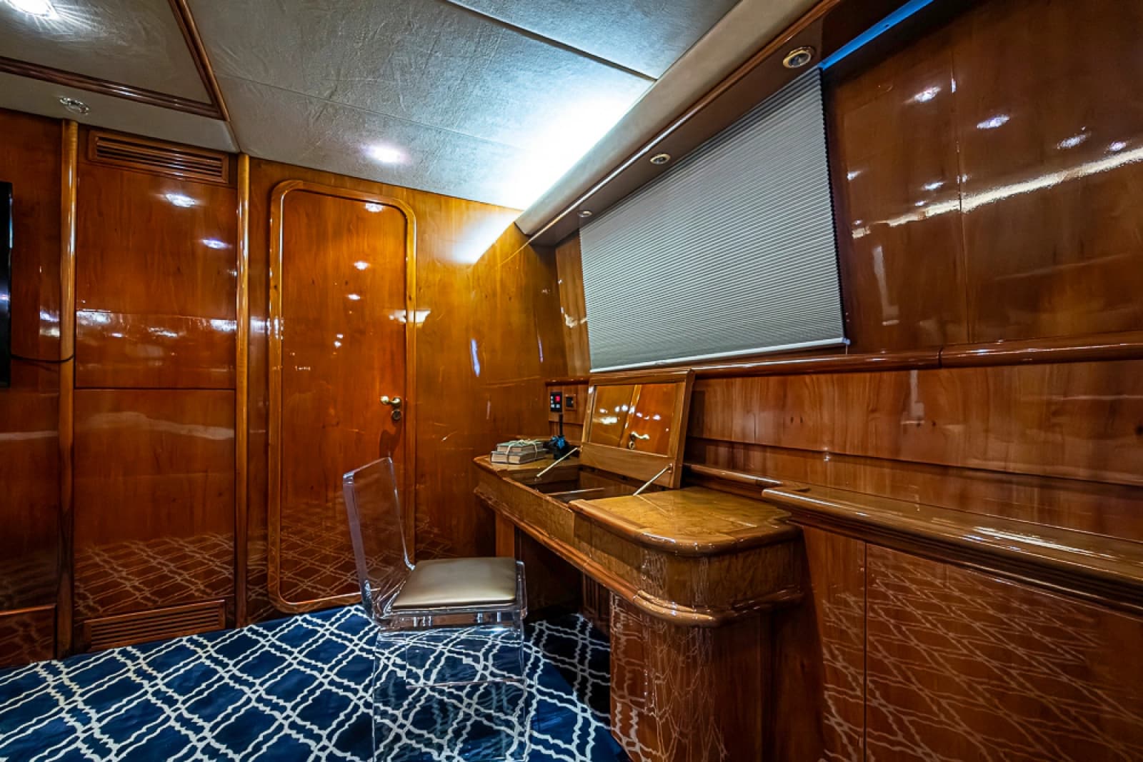 1994 Benetti Trideck