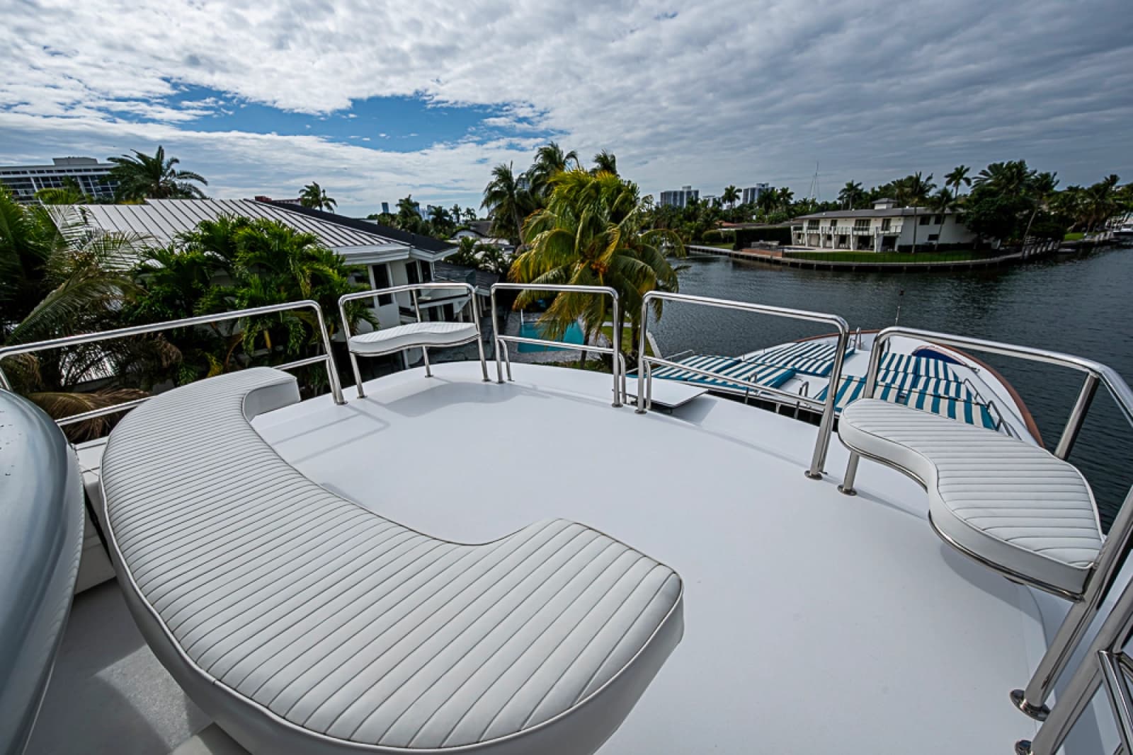 1994 Benetti Trideck