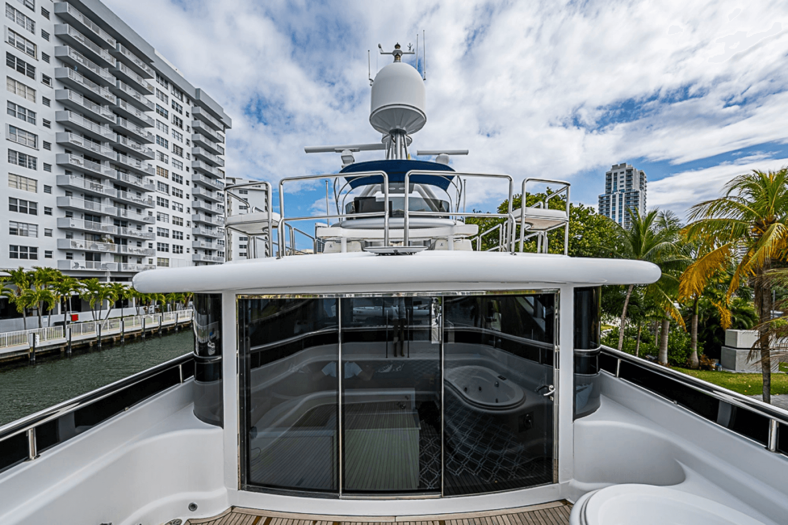 1994 Benetti Trideck