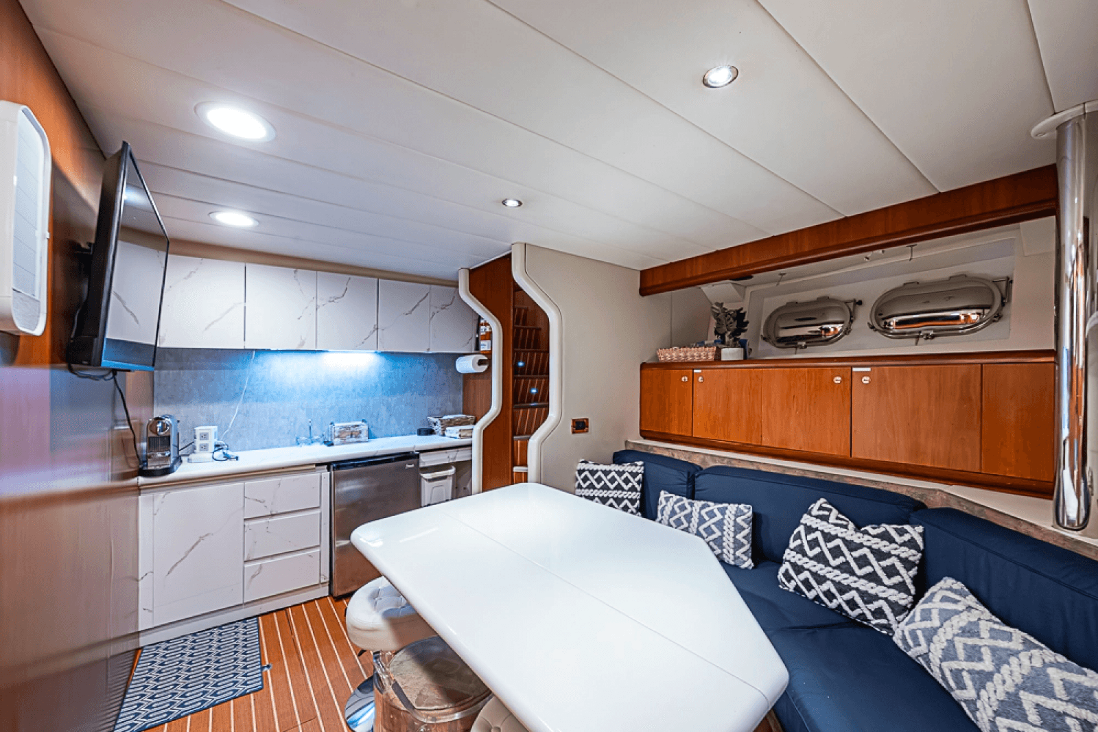 1994 Benetti Trideck