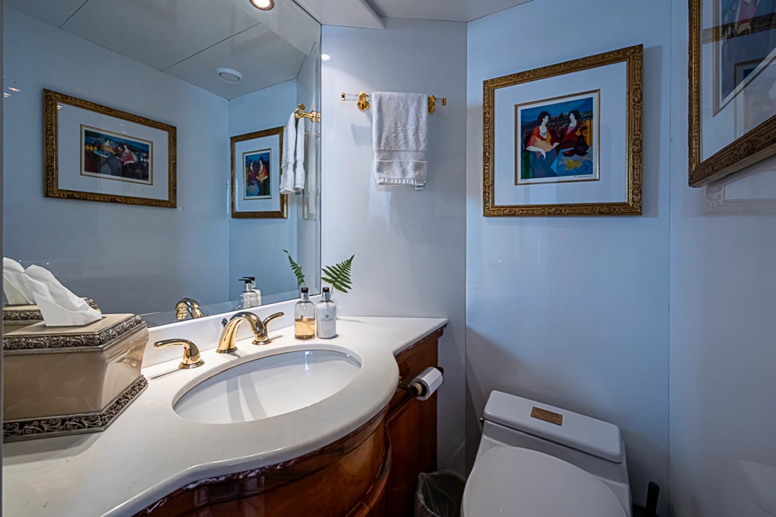 1994 Benetti Trideck