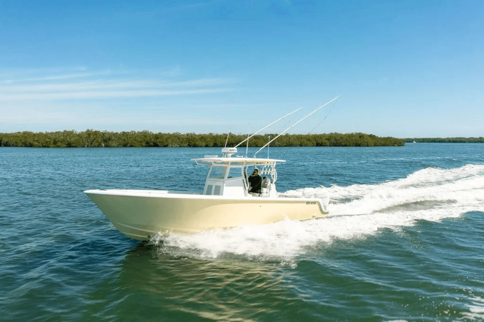 2023 Reef Runner 340 Center Console