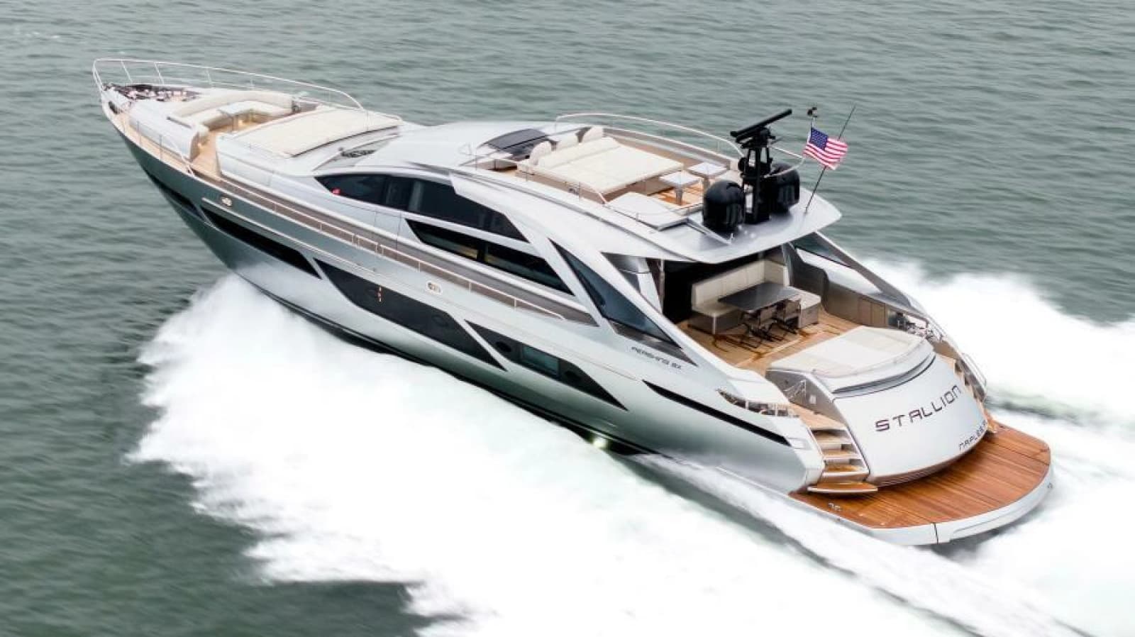 2022 Pershing 9X